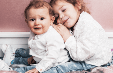 Kinderen met de spierziekte SMA Elena en Jake Kinderen met de spierziekte SMA Elena en Jake