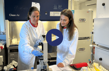 Onderzoeker Marieke in lab ErasmusMC