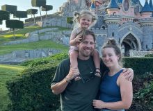 Rick en Aimée lopen Het Oranjepad voor hun dochtertje Sóla met een spierziekte