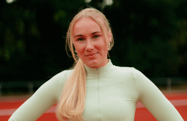 Influencer Myron marathon actievoerder